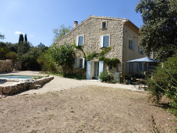 Exterior - MAS NICNAC IN THE HEART OF A SMALL DRY-STONE HAMLET (Blauvac)