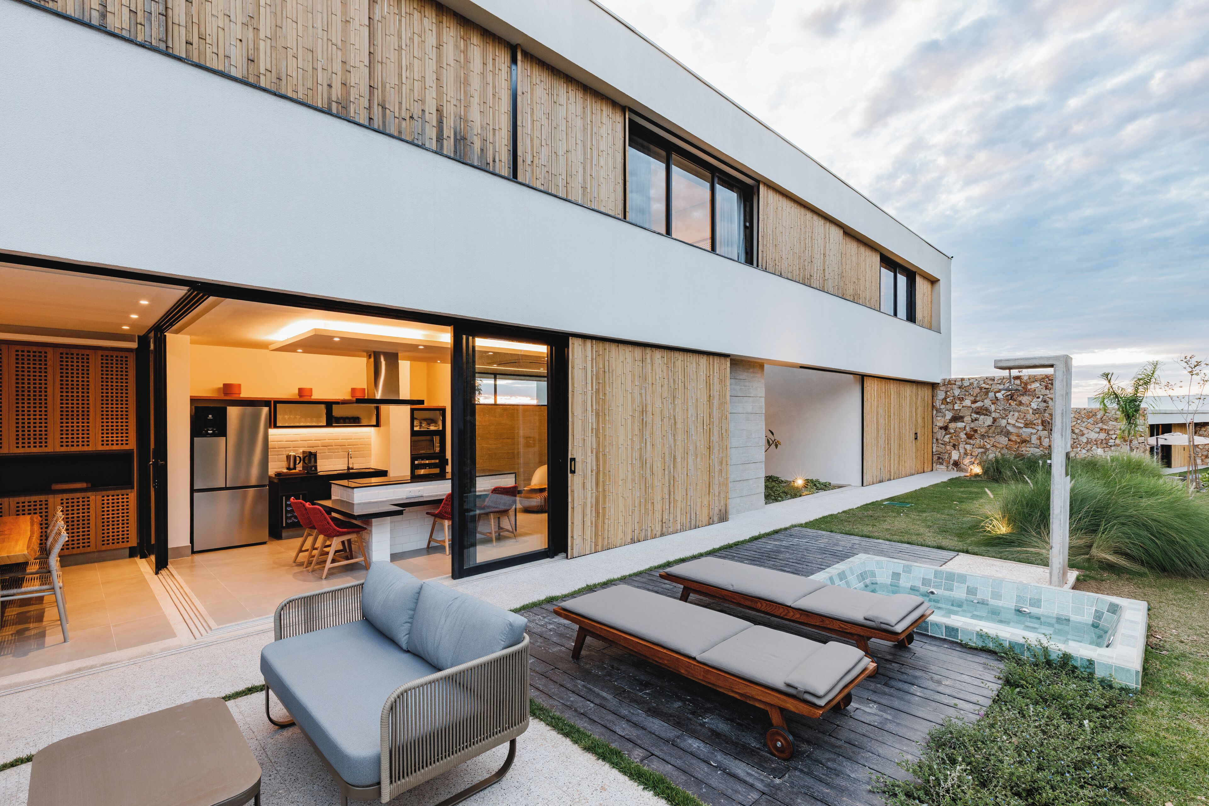 واجهة المنشأة