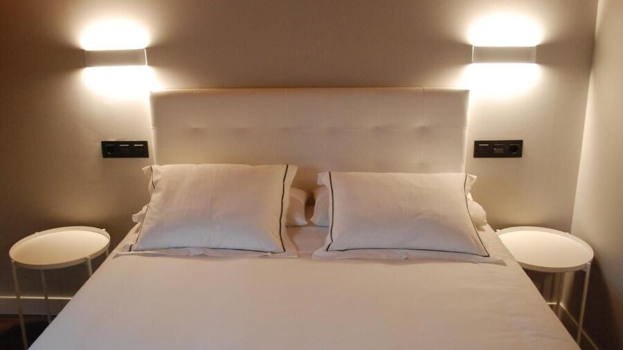 Apartamentos Altar Suites Conde Luna
