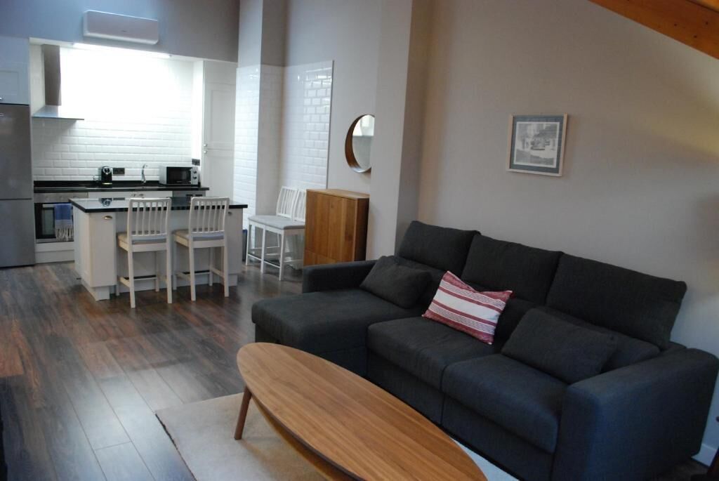 Apartment, City View | Living area