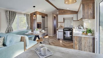 Cottage | Private kitchen | Cookware/dishes/utensils