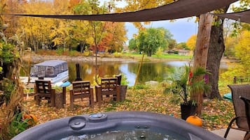 Bain à remous extérieur