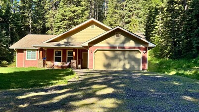 Hot Tub • Home Near Tamarack Resort & Lake Cascade