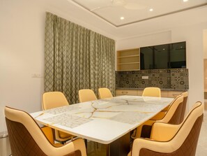 Luxury Apartment, Balcony | In-room dining - Let Home (Hyderabad)