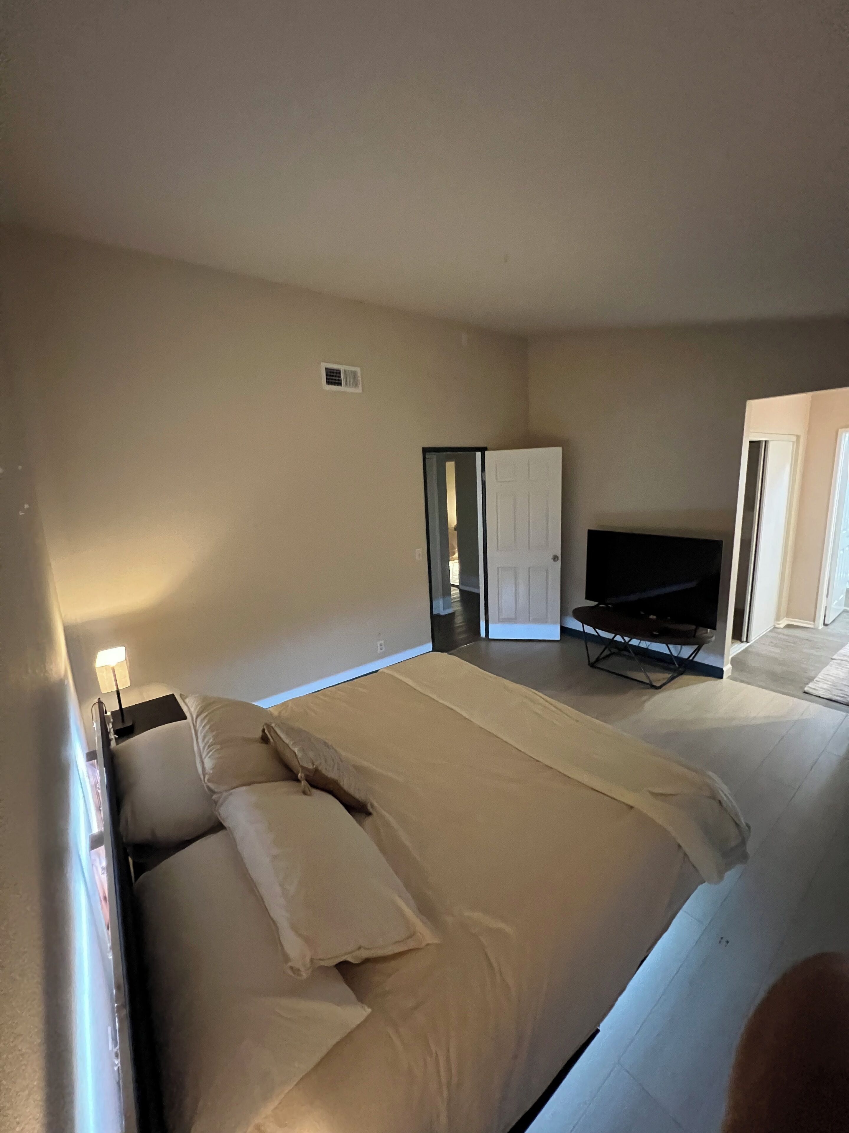3 dormitorios, wifi gratis, ropa de cama