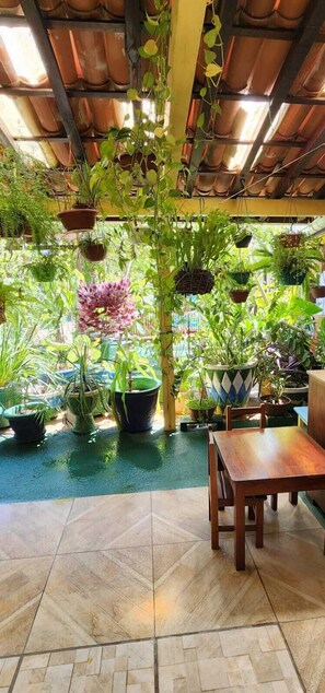 Desayuno buffet (BRL 40 por persona) 