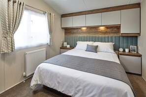 3 bedrooms, individually decorated, individually furnished, free WiFi