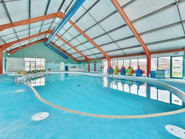 Cottage | Piscine | Piscine couverte, piscine extérieure