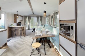 Cottage | Interior - Island Breeze - Hayling Island (Hayling Island)