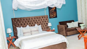 Deluxe Double or Twin Room, 1 Queen Bed, Garden View | Desk, laptop workspace, free WiFi
