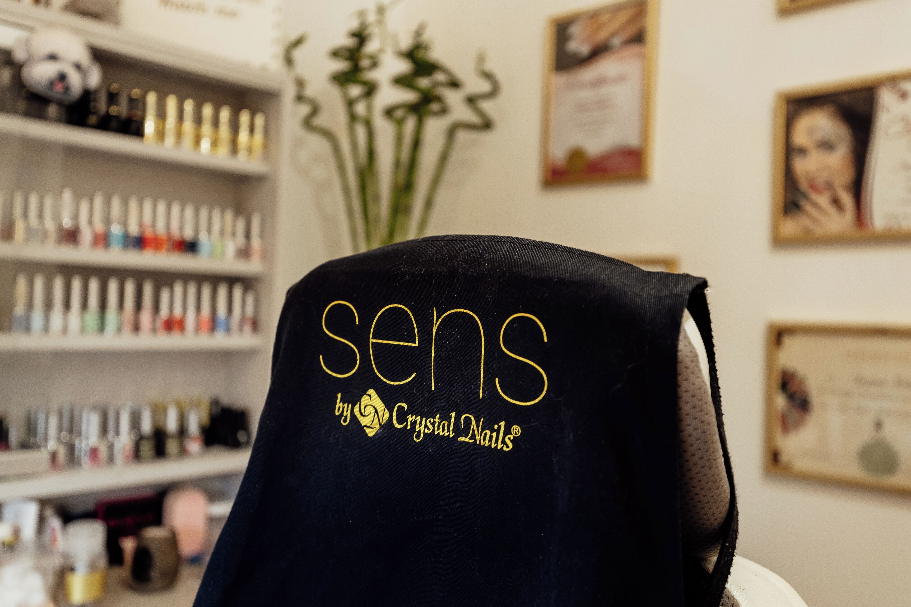 Nail salon