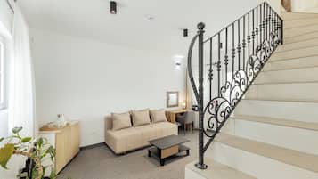 Superior-Suite | Wohnbereich | Smart-TV