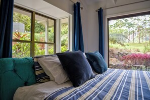 2 chambres, fer et planche à repasser, Wi-Fi gratuit, draps fournis