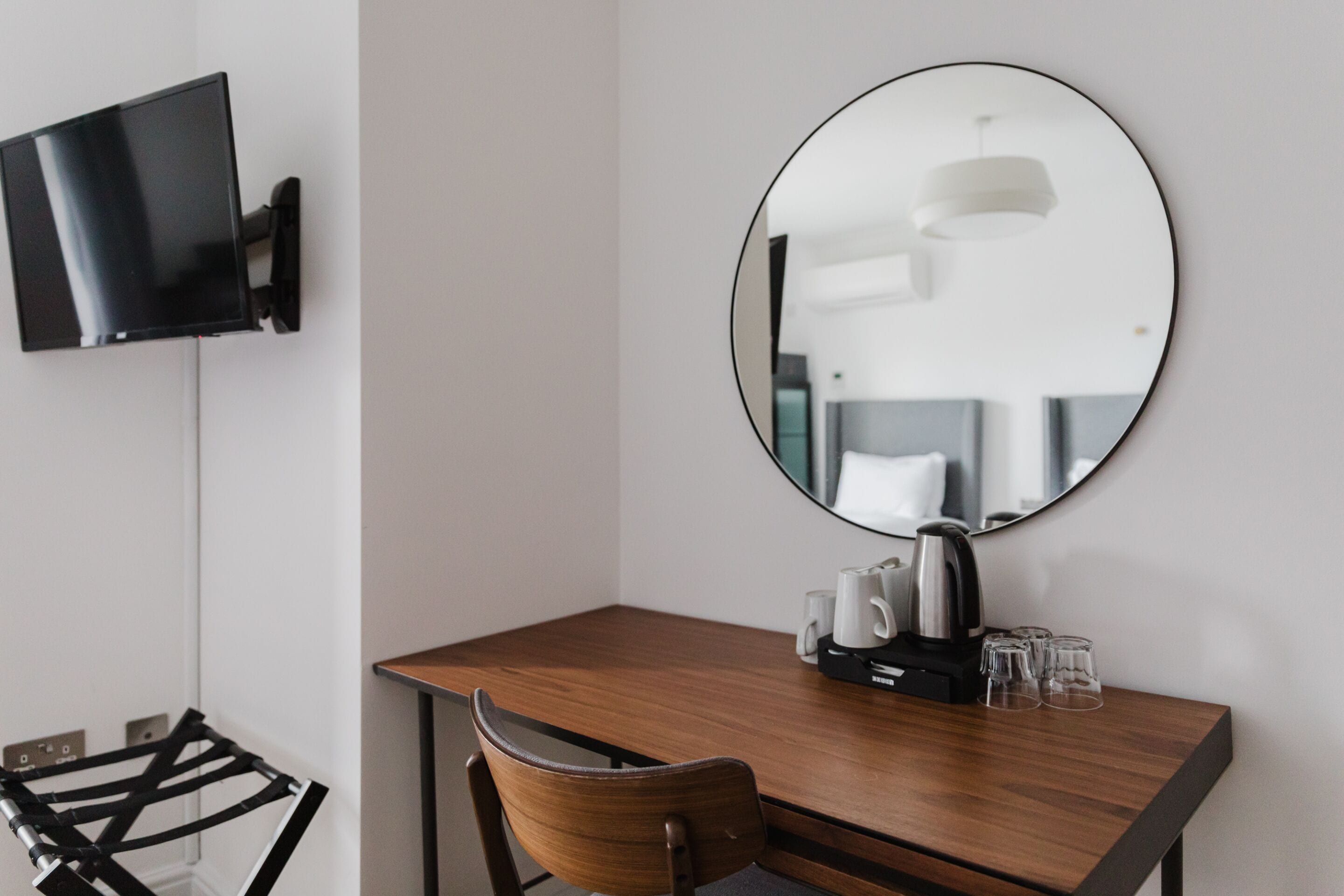 Standard Triple Room, Ensuite | Blackout drapes, iron/ironing board, free WiFi