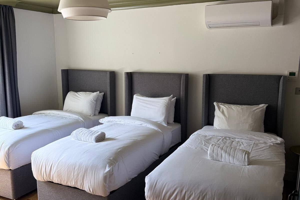 Triple Room, Ensuite