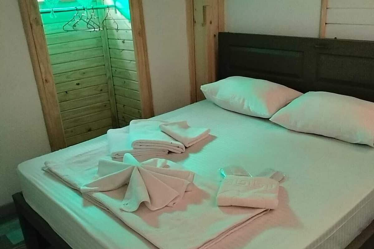 Economy Room | Free WiFi, bed sheets