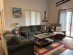 Smart TV, video games, stereo