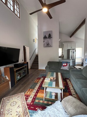 Smart TV, video games, stereo - Treetops! Newly Remodeled Ski Valley Cabin (Taos Ski Valley)