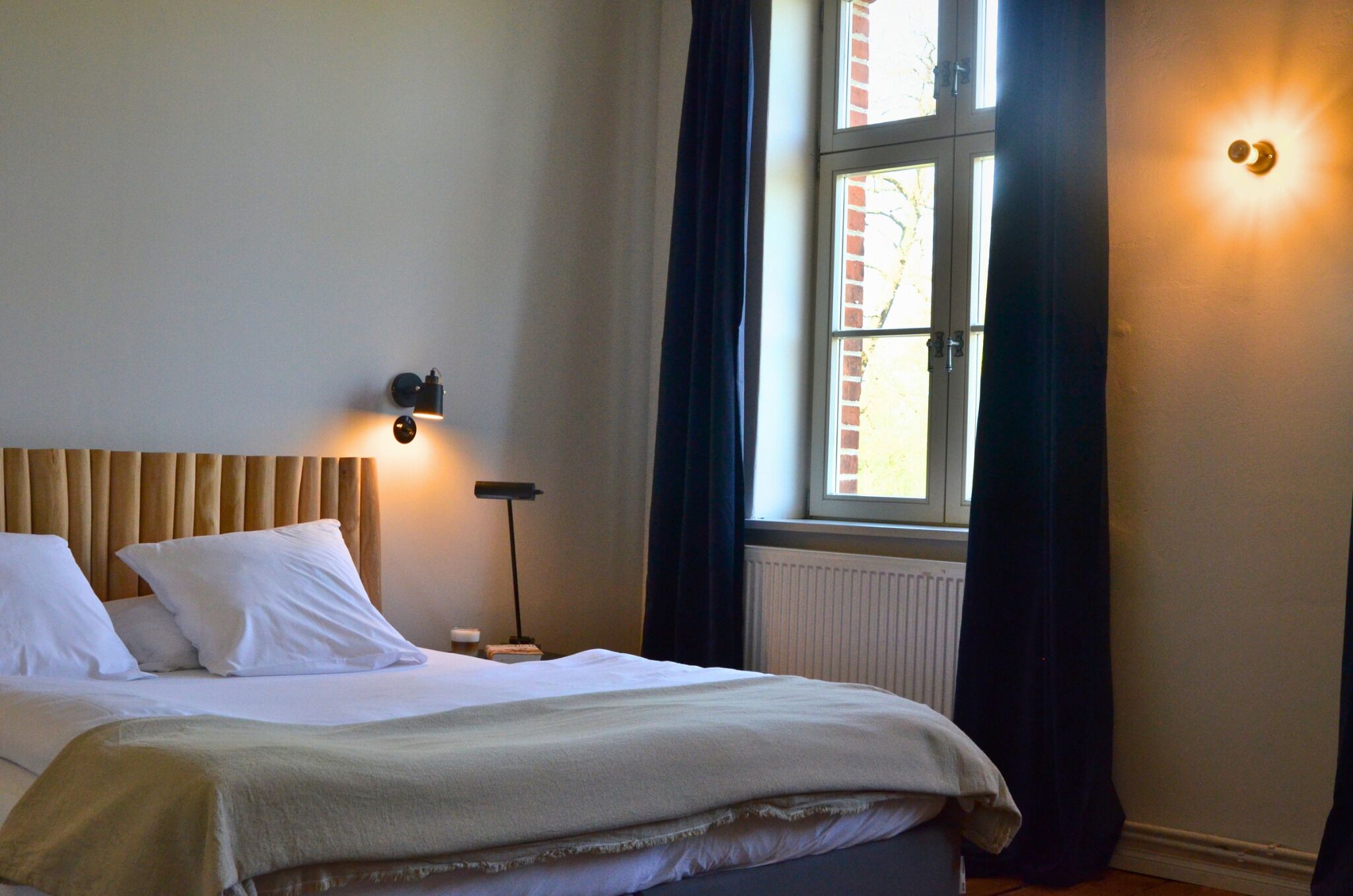 1 chambre, lit parapluie, Wi-Fi gratuit, draps fournis