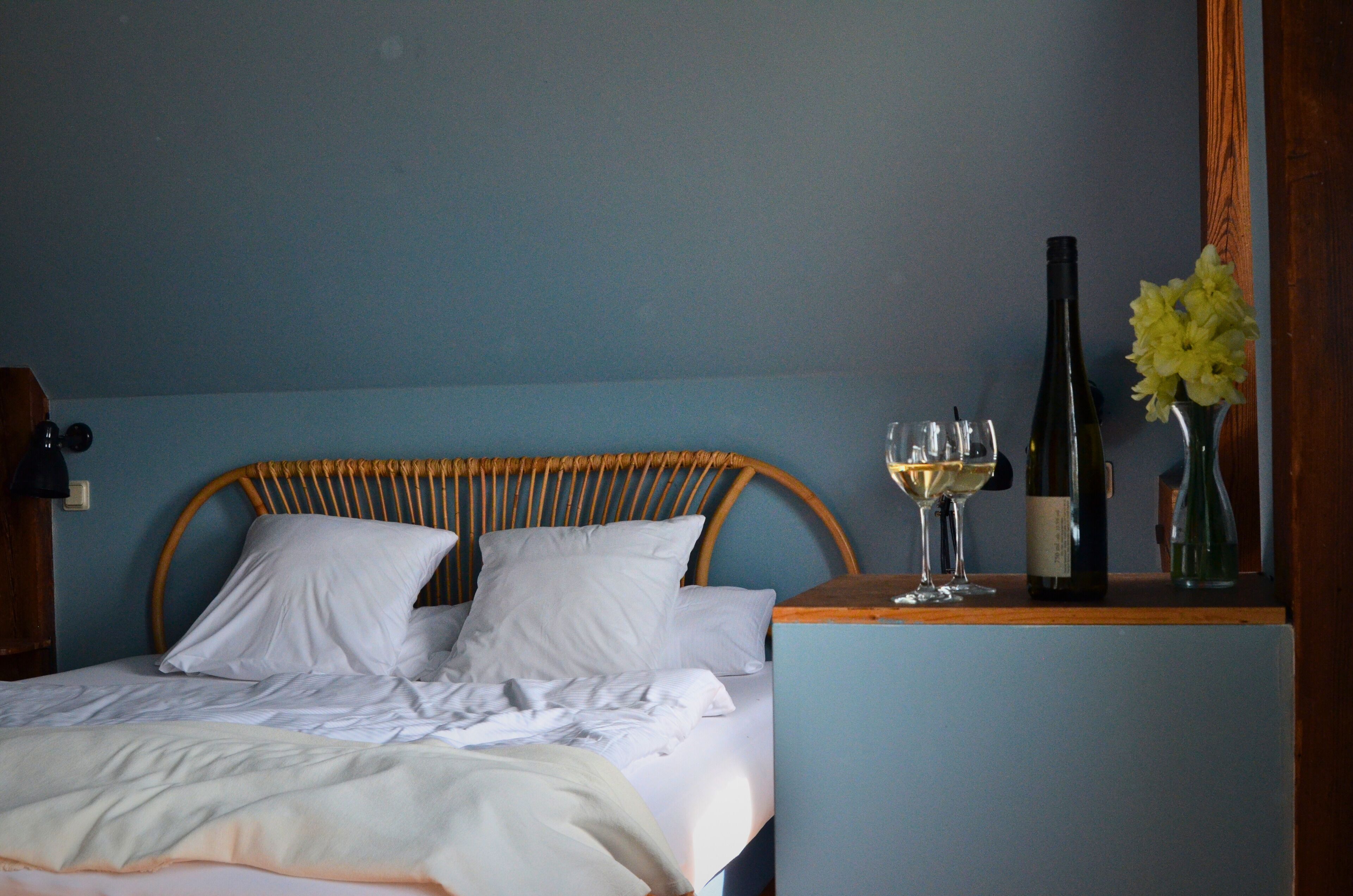 1 bedroom, travel crib, free WiFi, bed sheets