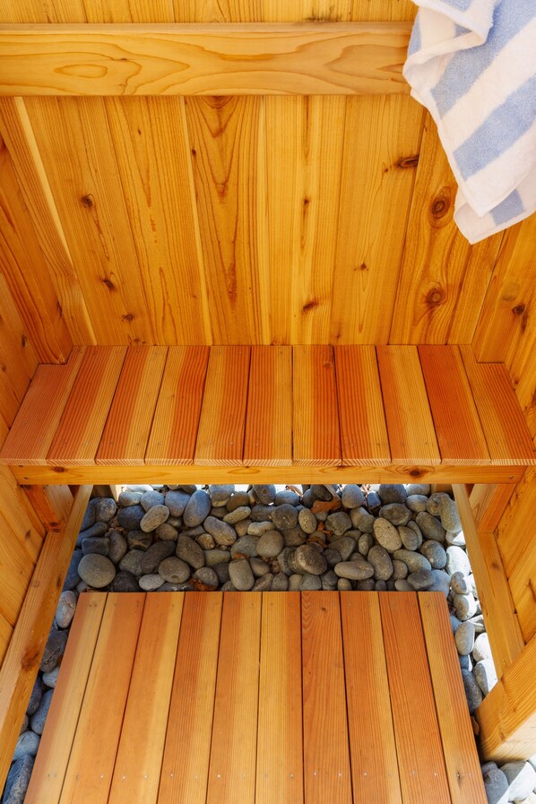 Sauna - Bonnet Shores cozy beach house (Narragansett)