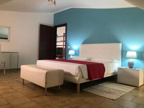 Basic Apartment, 1 Bedroom, Sea View | Blackout drapes