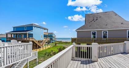 Charming 3-bedroom house on Crystal Beach, TX