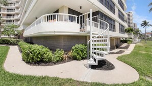 Unclassified image, 4 of 58, button - Rare Walkout Unit With Private Staircase to Pool/beach (Marco Island)