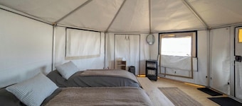 Eqi Glacier Lodge - World of Greenland