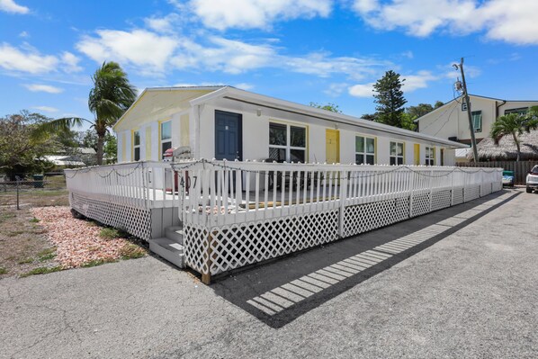 Condo, 1 Queen Bed (Condo located in Goodland just a shor) | Exterior