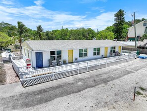 Condo, 1 Queen Bed (407 Mango Avenue Unit 1) | Exterior