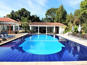 Sun deck