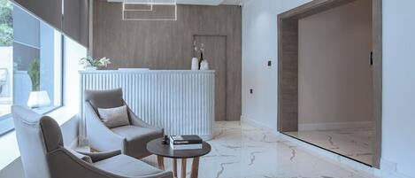 FamiljelÀgenhet - balkong - utsikt mot staden | Balkong