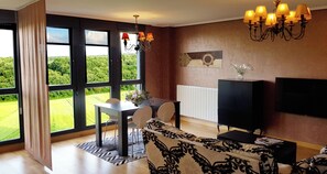 Apartament, 3 dormitoris, cuina, vistes al camp de golf | Sala d'estar