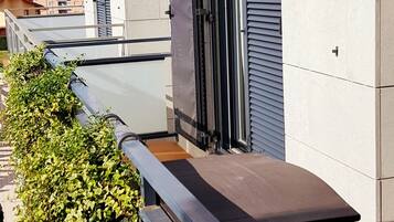 Apartment, 3 Bedrooms, Kitchen, Golf View | Terrace/patio