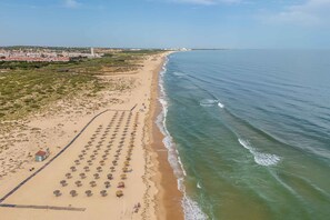Beach nearby, sun-loungers