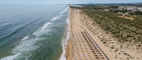 In Strandnähe, Liegestühle