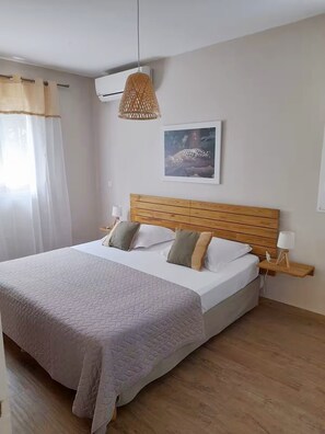 3 makuuhuonetta, silitysrauta/-lauta, ilmainen Wi-Fi, vuodevaatteet