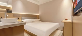 Dayang Hotel