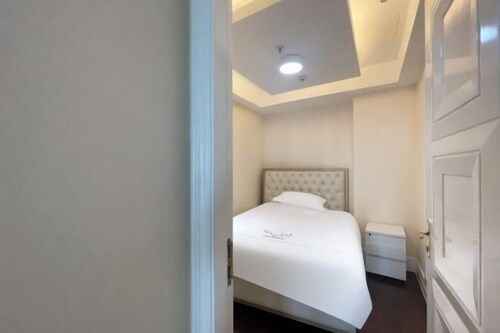 Xiamen IMAY Designer Seaview Apartment (Shimao Twin Towers Branch)