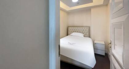 Xiamen IMAY Designer Seaview Apartment (Shimao Twin Towers Branch)