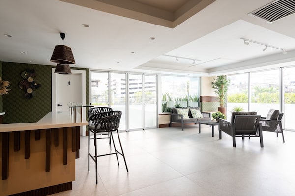 Shalom Residences By Yellowkey - Santo Domingo