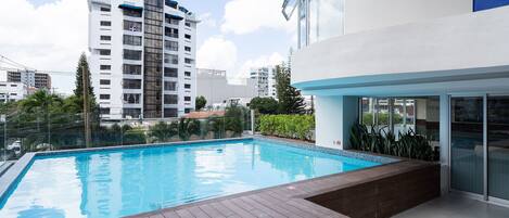 尊贵公寓 | 泳池 | 室外游泳池