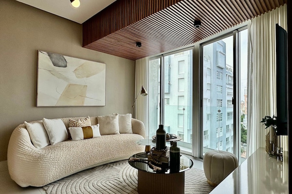 Deluxe Apartment | Living area