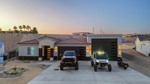 المنطقة المحيطة بالمنشأة