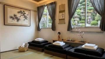 Quarto triplo família | Wi-Fi de cortesia, roupa de cama