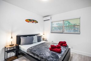 Apartment | 1 bedroom, Internet - Quiet Miami Oasis Fast Wi-fi Free Parking (Miami)