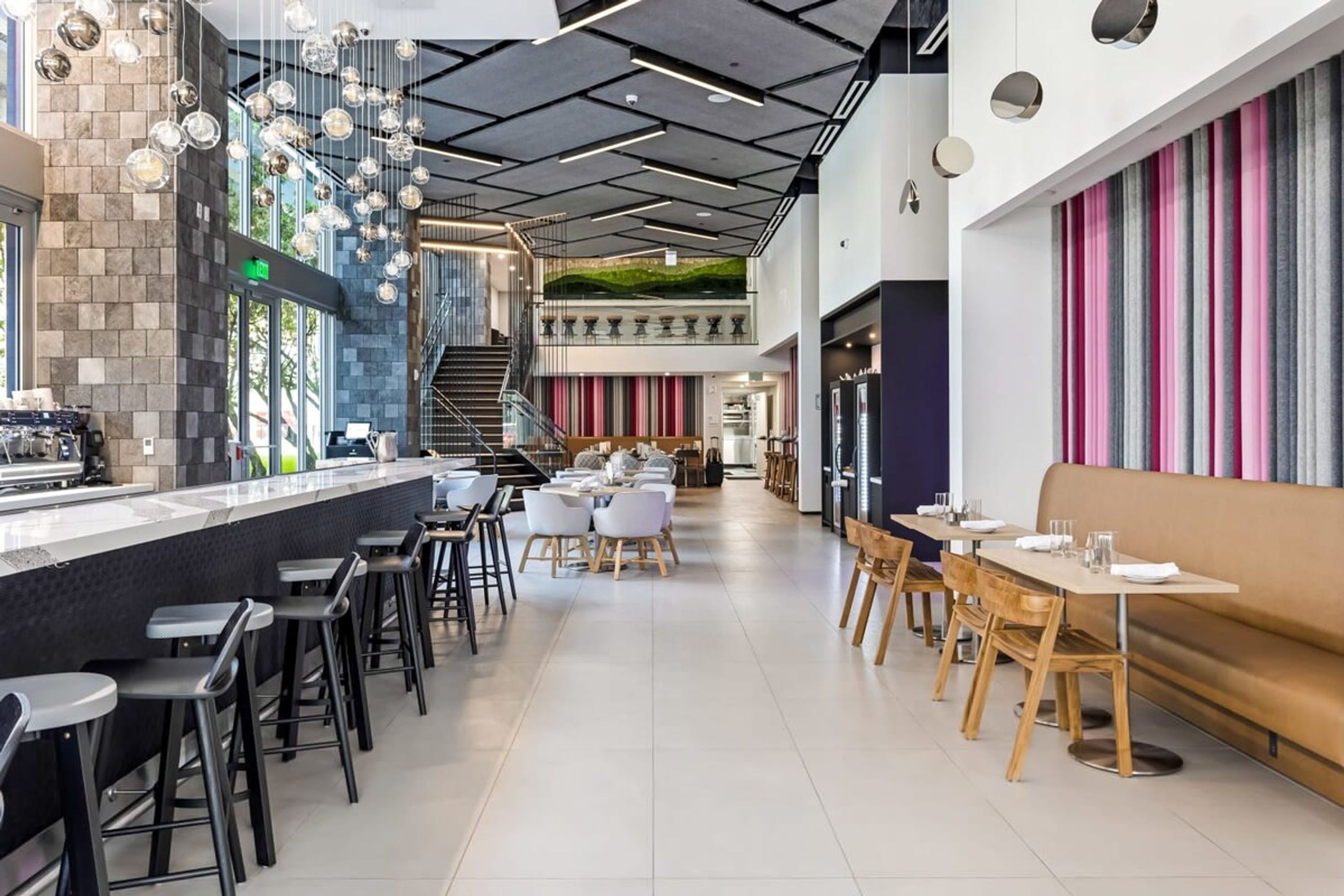 สตูดิโอ | อินเทอร์เน็ตความเร็วสูง