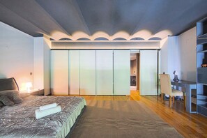 1 bedroom, bed sheets - Lisbon Premium Loft by Homing (Lisbon)