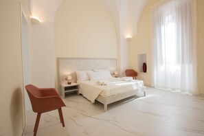 Superior Double Room, Annex Building | In-room safe, desk, free WiFi - LE DUE DIMORE (Collepasso)